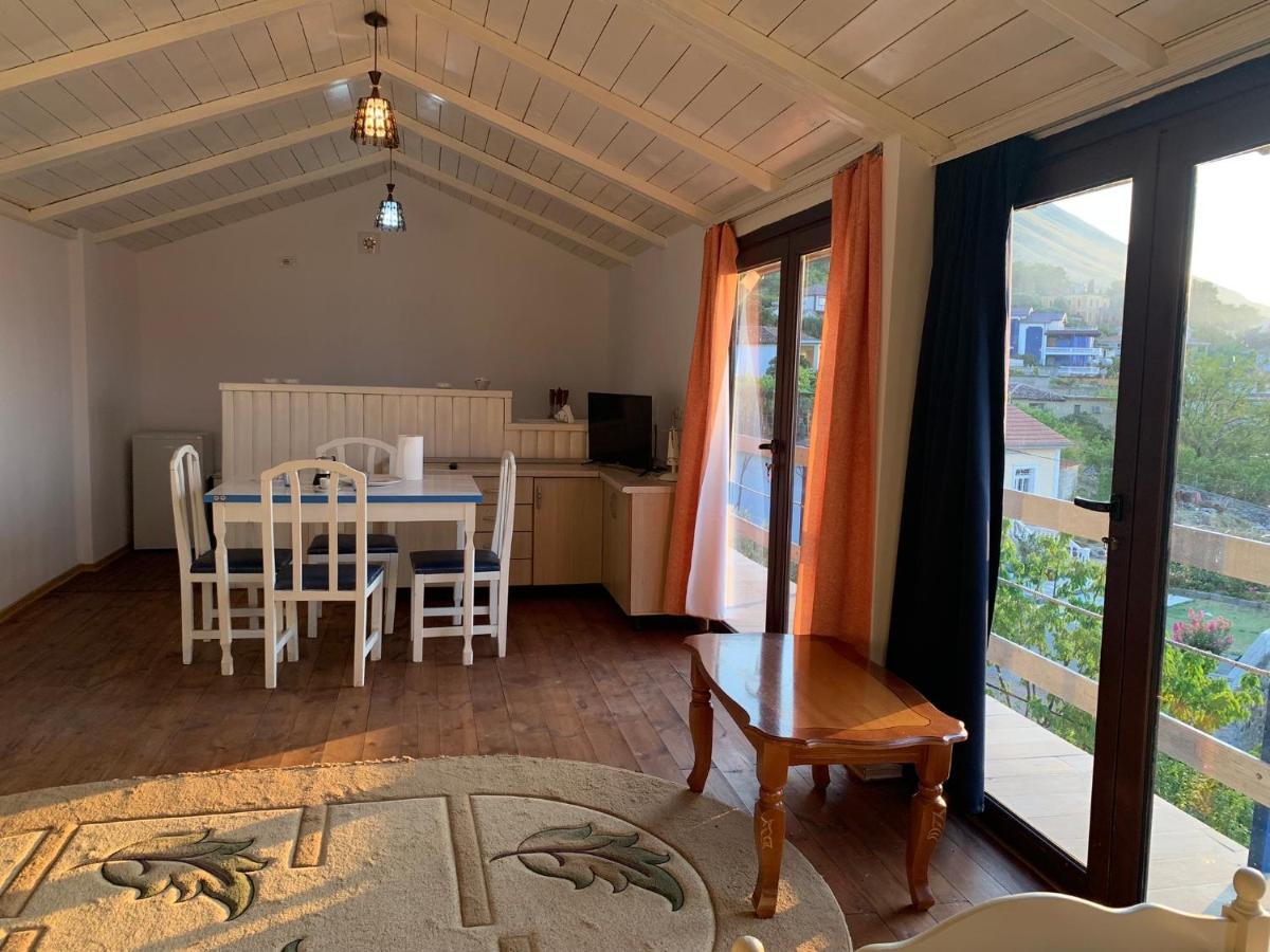 ホテル Casadolcecasa Shkodër エクステリア 写真